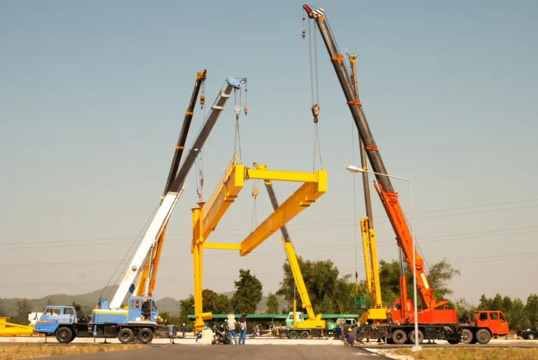 crane supplier in Saudi Arabia for industrial and construction projects